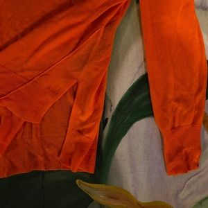 Orange light knot top